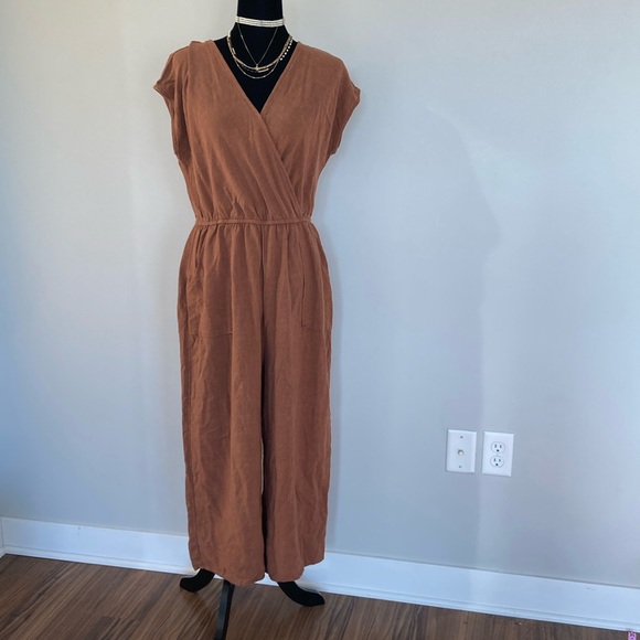 ♻️ Universal thread brown jumpsuit - Picture 4 of 6
